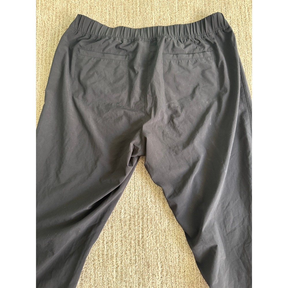 Athleta Trekkie North Jogger Pants Black Size 10 Hiking Outdoor 983350-01